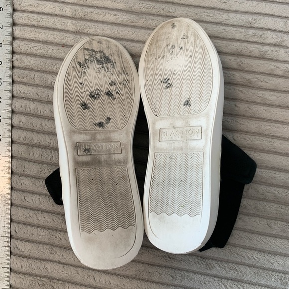 Kenneth Cole Reaction Jodi Slip-On Sneakers - Picture 5 of 7